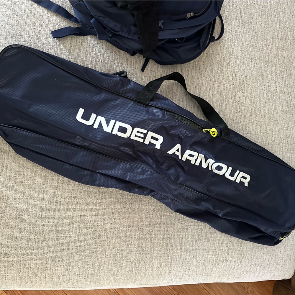 Under Armour Navy Sports Bag/Lacrossee mount st mary’s the mount